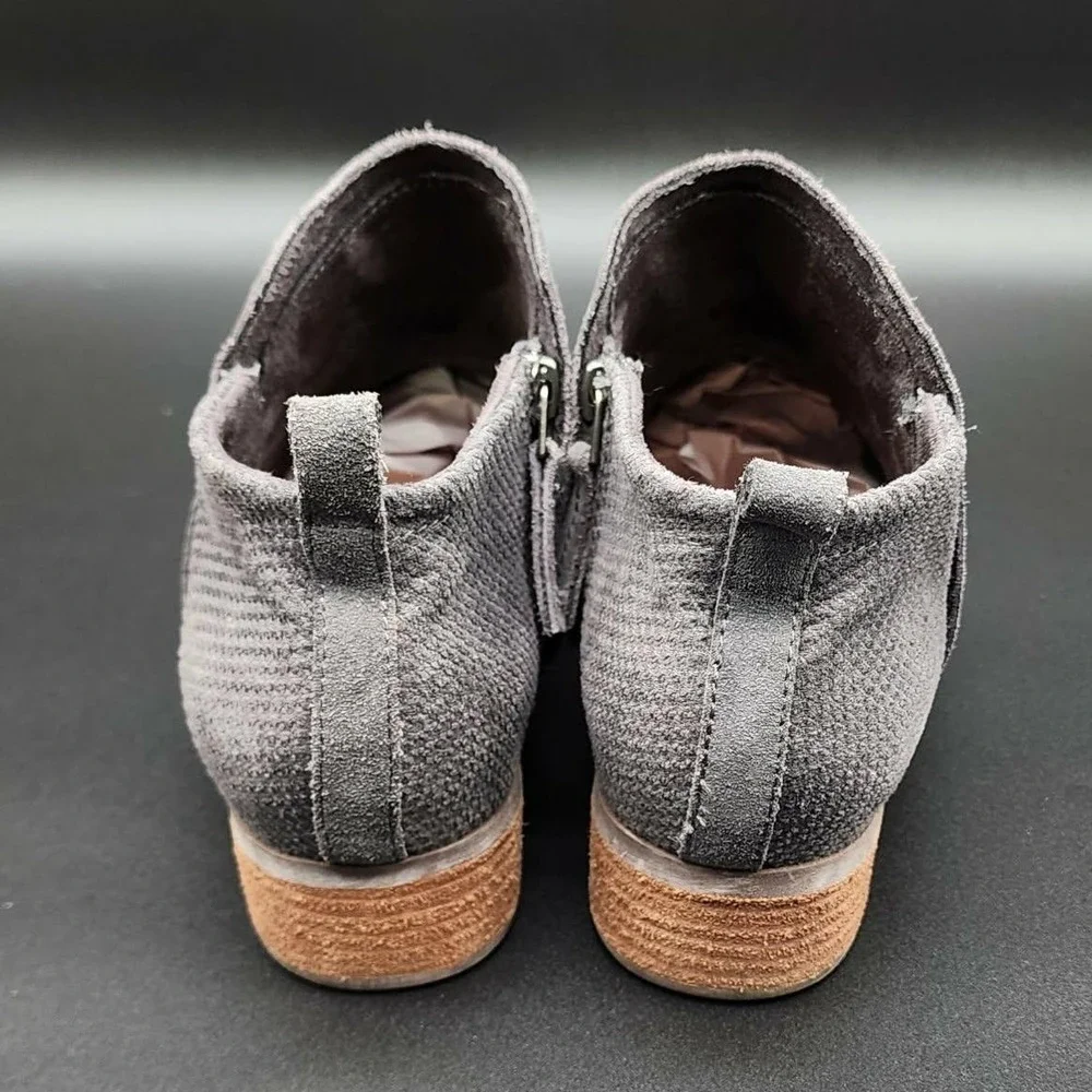 TOMS Booties Women 7.5 Gray‎ Deia Suede Ankle Boots Block Heel Zip 10013037